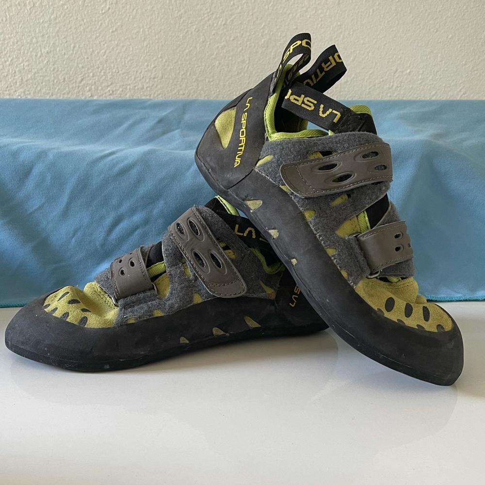 La Sportiva Tarantula FriXion RS Climbing Shoe